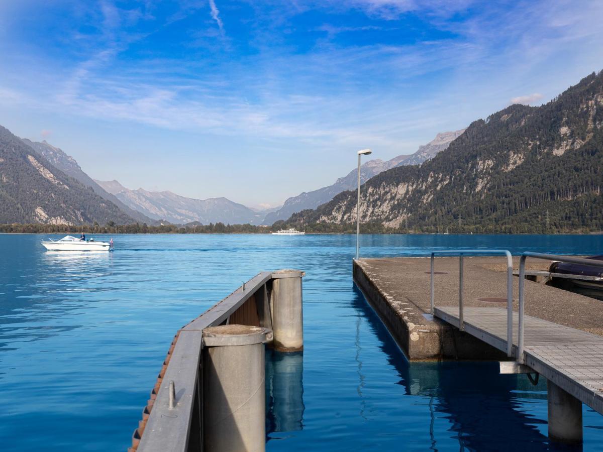 Strandhuesli Directly On Lake Thun Därligen Kültér fotó